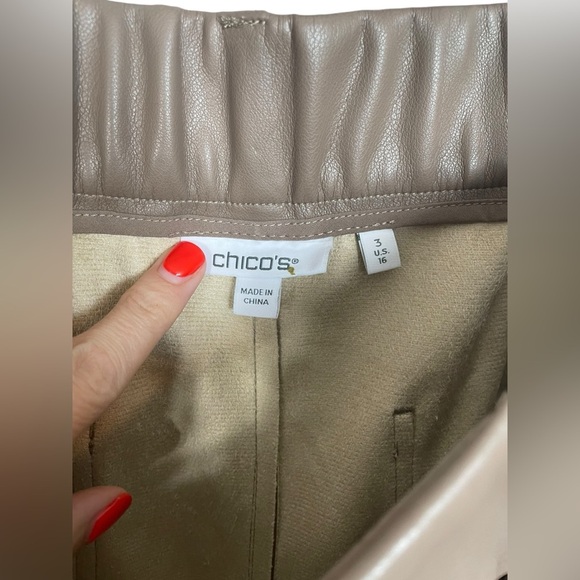 NWOT Chico’s Faux Leather Wide Leg Cropped Pants Tan Fall Fashion Size 3 (16) - Picture 6 of 11